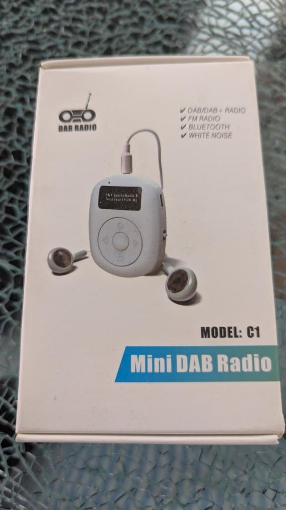 Mini dab radio gratis, Audio, Tv en Foto, Radio's, Ophalen of Verzenden, Zo goed als nieuw