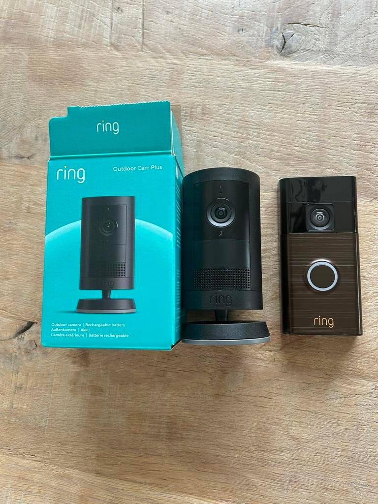 Ring cameradeurbel en buitencamera, Ophalen of Verzenden, Zo goed als nieuw
