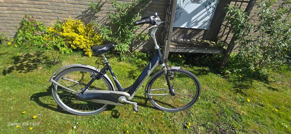 Batavus Stationsfiets 28 inch - Schakelt, remt, fietst goed, Ophalen, Gebruikt, Versnellingen, Batavus