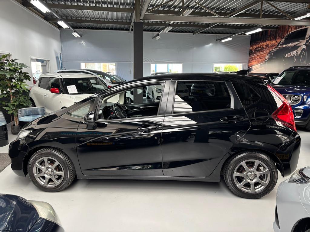 Honda JAZZ 1.3 i-VTEC Elegance / Camera / Navi / Stoelverwar, Auto's, Honda, Voorwielaandrijving, Gebruikt, 4 cilinders, Met garantie (alle)