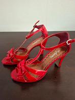 Rode lak leren pumps sandalen van Dr Adam's maat 39, Kleding | Dames, Schoenen, Ophalen of Verzenden, Zo goed als nieuw, Rood