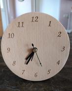 Houten wekker, klassiek model, Ophalen of Verzenden, Nieuw, Analoog, Wekker of Tafelklok