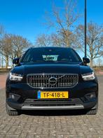 Volvo XC40 Inscription T4 2.0 190pk | trekhaak | panoramadak, 1800 kg, Zwart, 1969 cc, Zwart