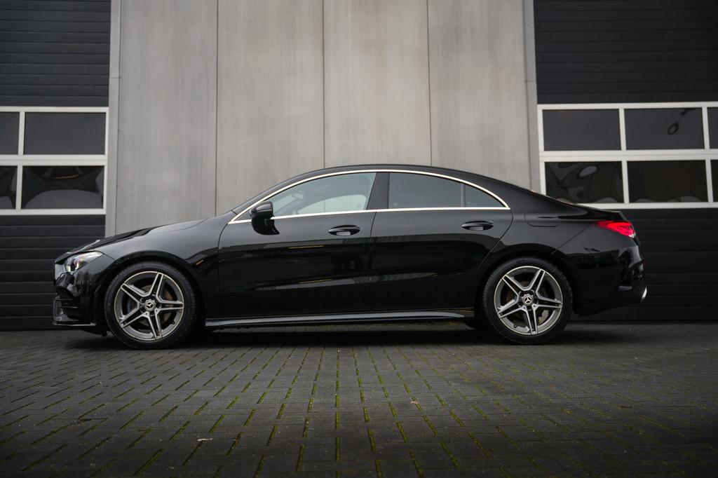 Mercedes-Benz CLA-Klasse 180 136 pk Business Solution Luxury, CLA, Gebruikt, 4 cilinders, Lichtsensor