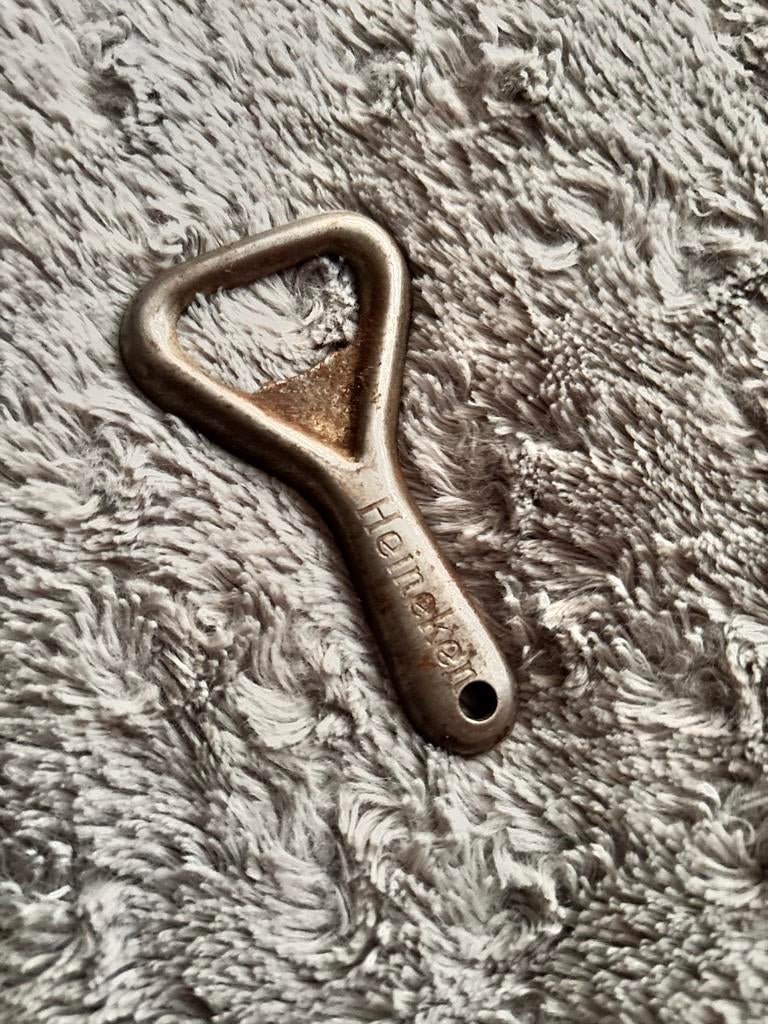 Heineken Flesopener - Vintage Metaal, Ophalen of Verzenden, Gebruikt, Flesopener, Heineken