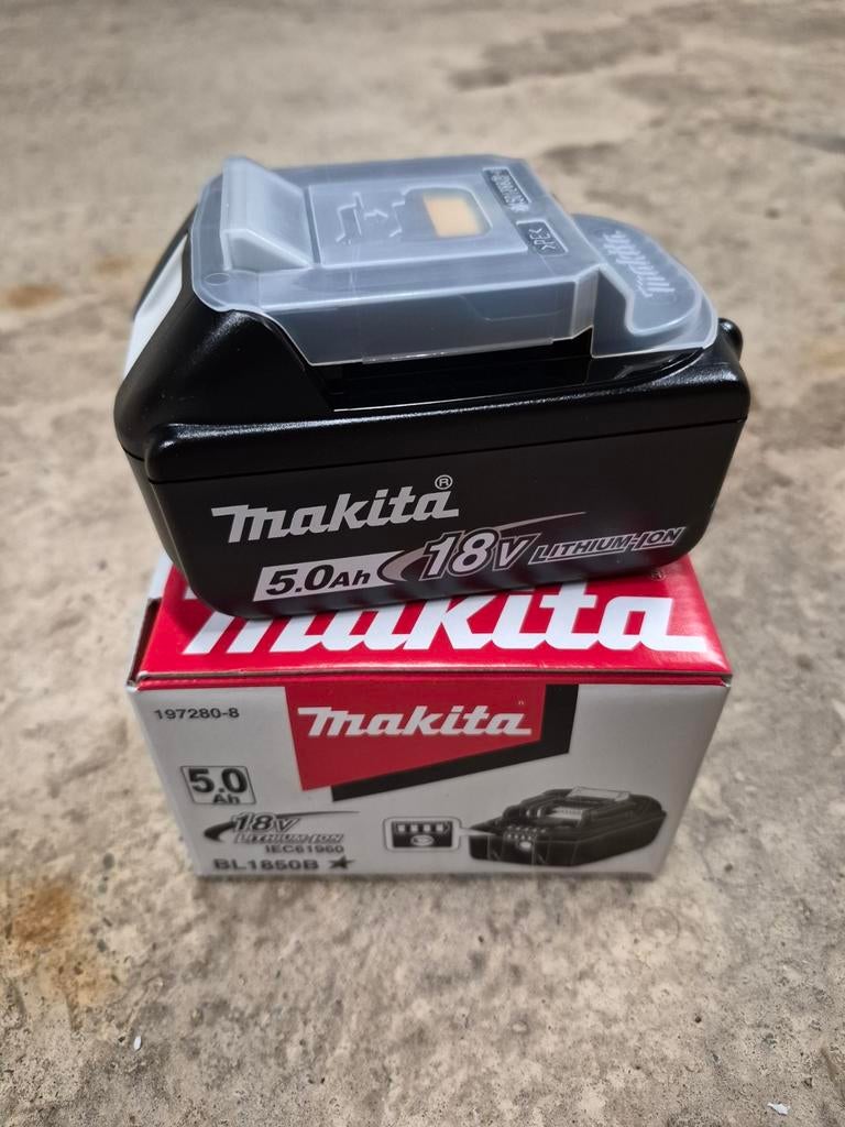 Makita 5.0 ah accu gloednieuw, Ophalen of Verzenden, Nieuw