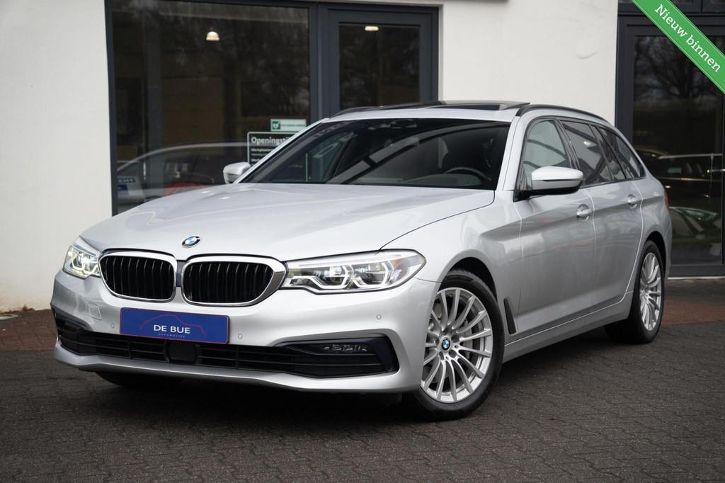 BMW 5-serie Touring 530i G31 Aut.8|2 Eig.|Panoramadak|HeadUp, Auto's, Automaat, 1998 cc, Achterwielaandrijving, Gebruikt