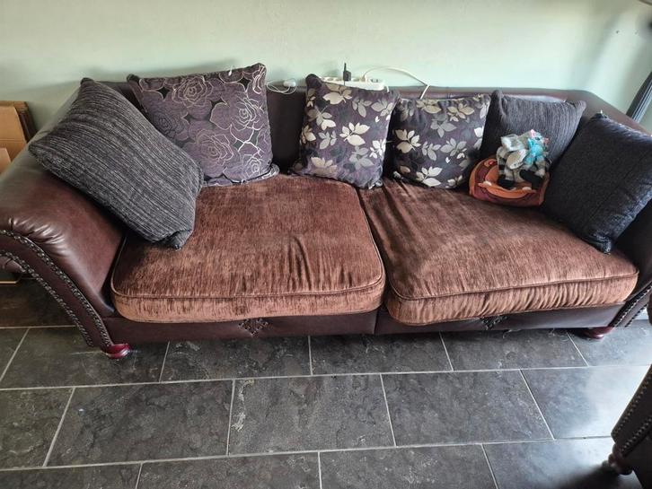 Bruine bank met kussens, Huis en Inrichting, Banken | Bankstellen, Gebruikt, 75 tot 100 cm, Ophalen of Verzenden