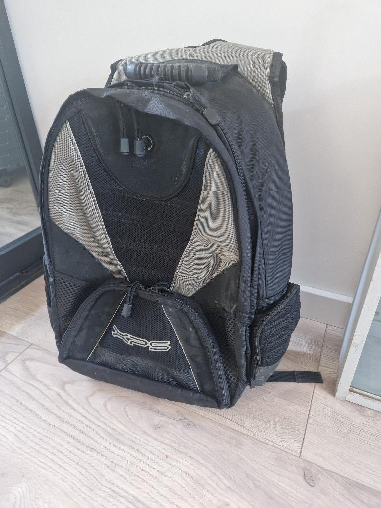 Originele Dell Gaming Laptop tas, Computers en Software, Laptoptassen, Ophalen, 17 inch of meer, Zo goed als nieuw, Rugzak
