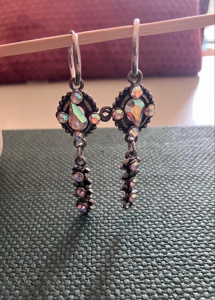 Otazu Oorbellen - Nieuw, Sieraden, Tassen en Uiterlijk, Oorbellen, Met kristal, Overige materialen, Hangers, Nieuw