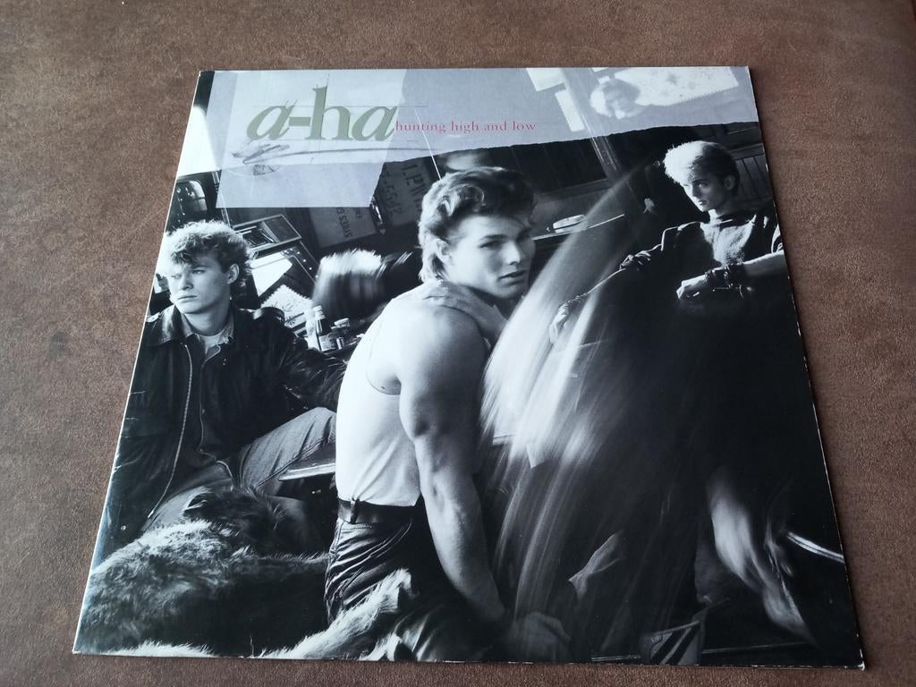 A-Ha - Hunting High and Low LP (1985), Cd's en Dvd's, Vinyl | Pop, Ophalen of Verzenden, 1980 - 1989, Gebruikt