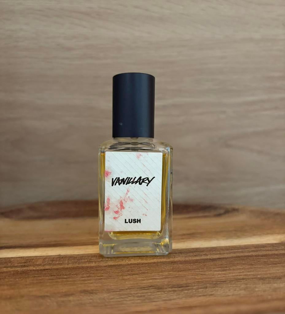 Lush - Vanillary 30ml, Sieraden, Tassen en Uiterlijk, Uiterlijk | Parfum, Verzenden, Zo goed als nieuw