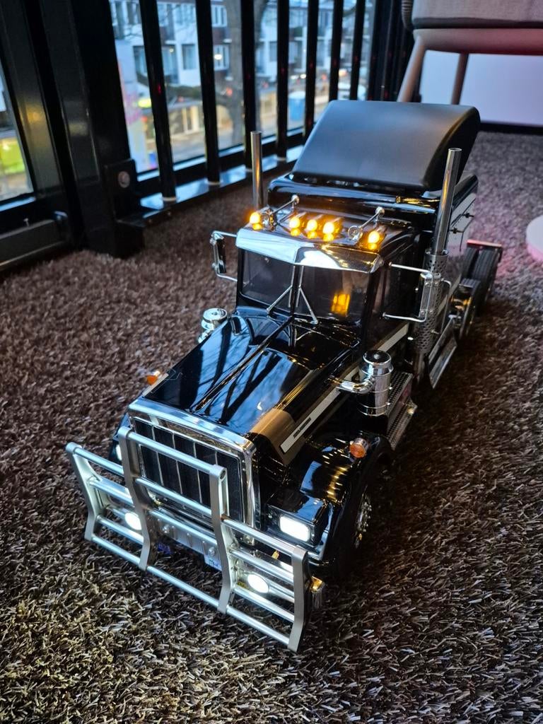 Tamiya King Hauler met licht,geluid incl zender en ontvanger, Elektro, Schaal 1:14, Ophalen of Verzenden, Zo goed als nieuw