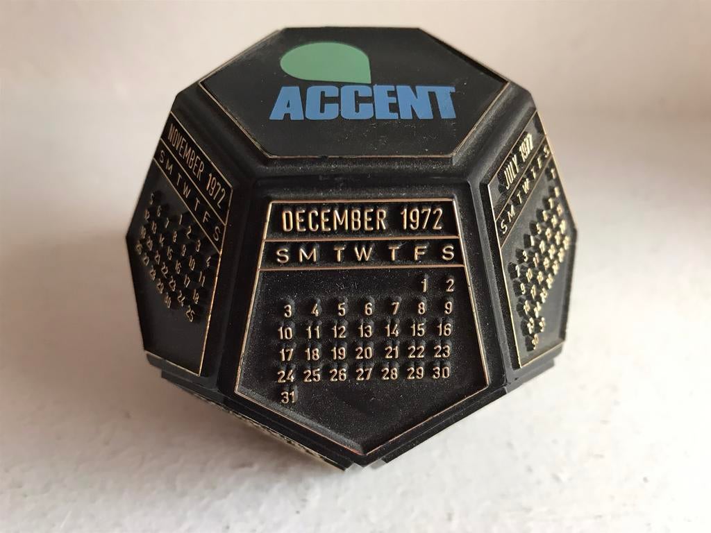 Accent uitgeverij dodecaëder kalender 1972, Ophalen of Verzenden, Gebruikt, Gebruiksvoorwerp