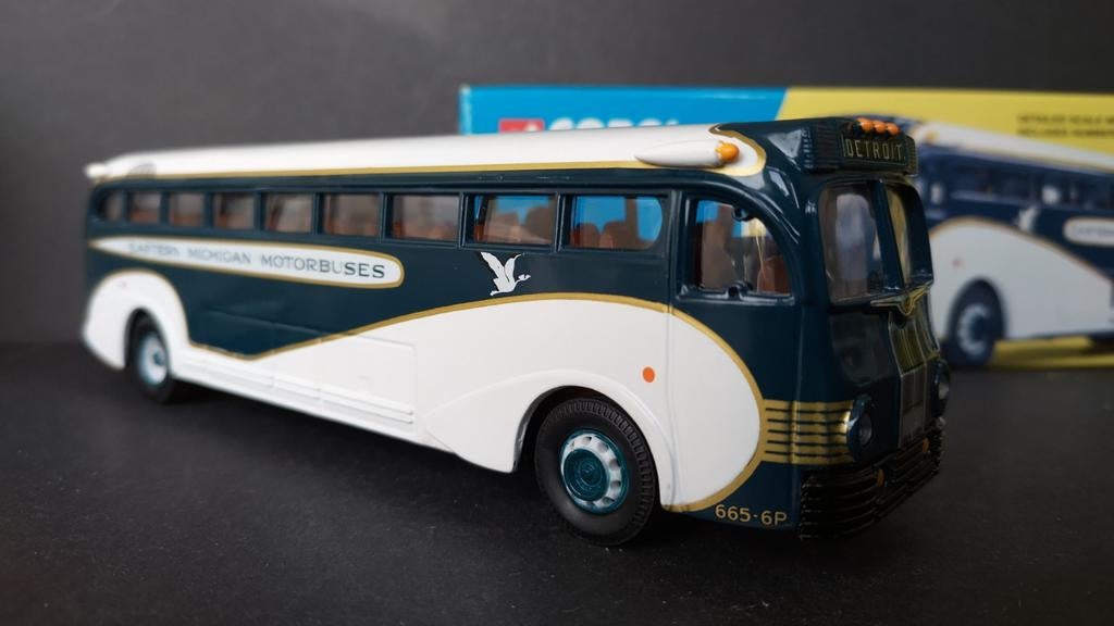 Yellow Coach 743 Eastern Michigan Detroit 1:50 Corgi Pol, Corgi@corgi.co.uk, Nieuw, Corgi Classics ltd, Corgi