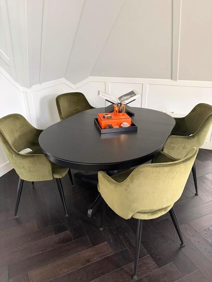 IKEA INGATORP uitschuifbare eettafel, zwart, Huis en Inrichting, Tafels | Eettafels, Gebruikt, 50 tot 100 cm, 150 tot 200 cm, Vier personen