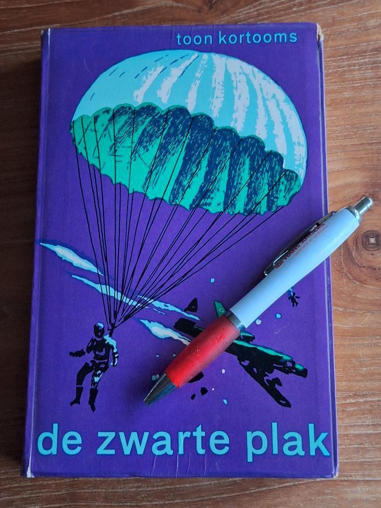 gehucht de Zwarte Plak in de Limburge Peel een verzetsgroep, Boeken, Ophalen of Verzenden, Tweede Wereldoorlog, Gelezen, Overige onderwerpen