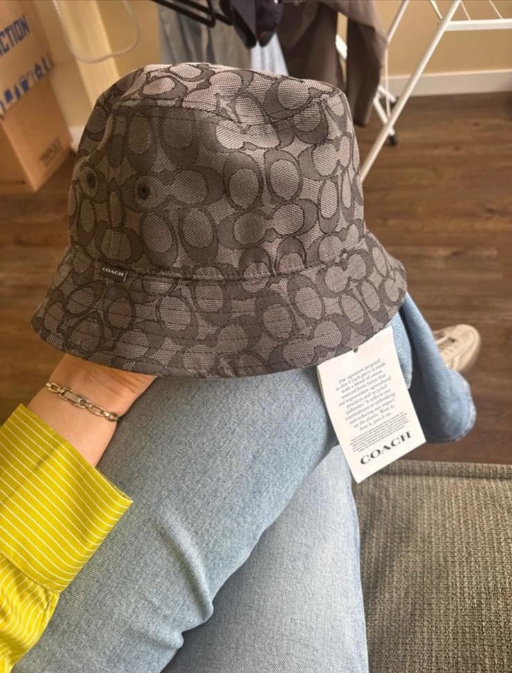 Bucket hat Coach, Kleding | Dames, Ophalen of Verzenden, Nieuw, One size fits all