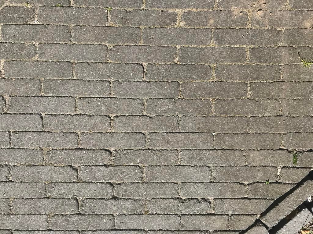 GRATIS: ± 13 m2 antraciet klinkers 20 x 5 x 7, Tuin en Terras, Ophalen, Zo goed als nieuw, Beton, Klinkers