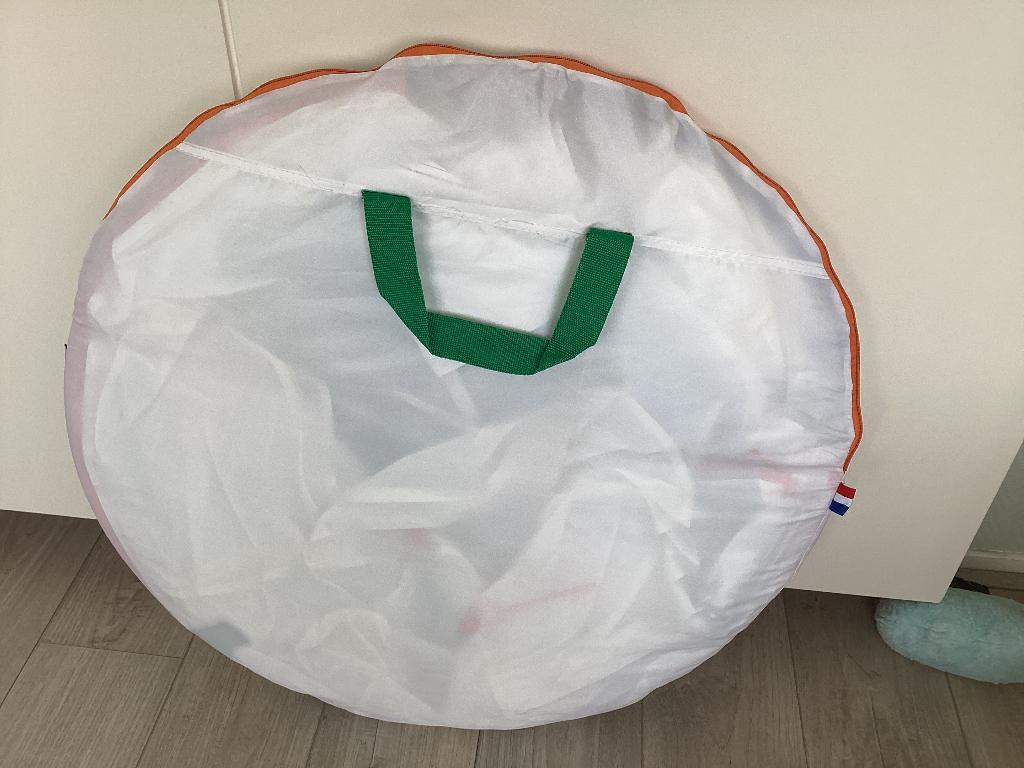 Pop-Up tent, Ophalen, Nieuw, Tot en met 2
