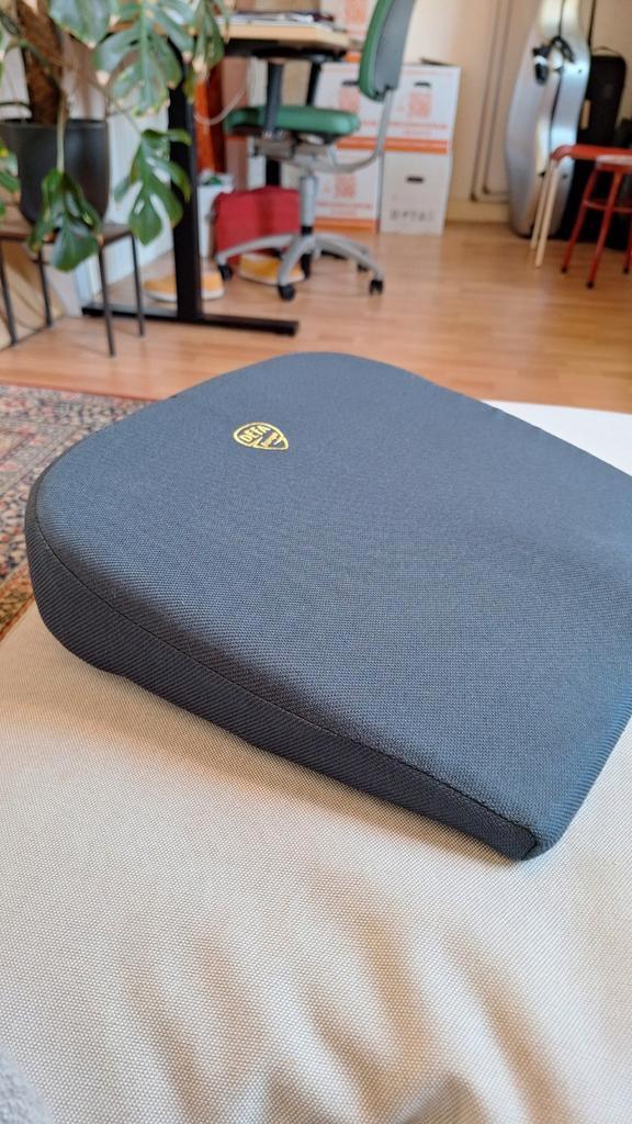 Ergonomisch zitkussen (wig, wedge) Defa, Huis en Inrichting, Woonaccessoires | Kussens, Zo goed als nieuw, Blauw, Vierkant, Ophalen of Verzenden
