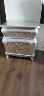 Leuk buikkastje., Ophalen, Gebruikt, 50 tot 100 cm, 3 of 4 laden