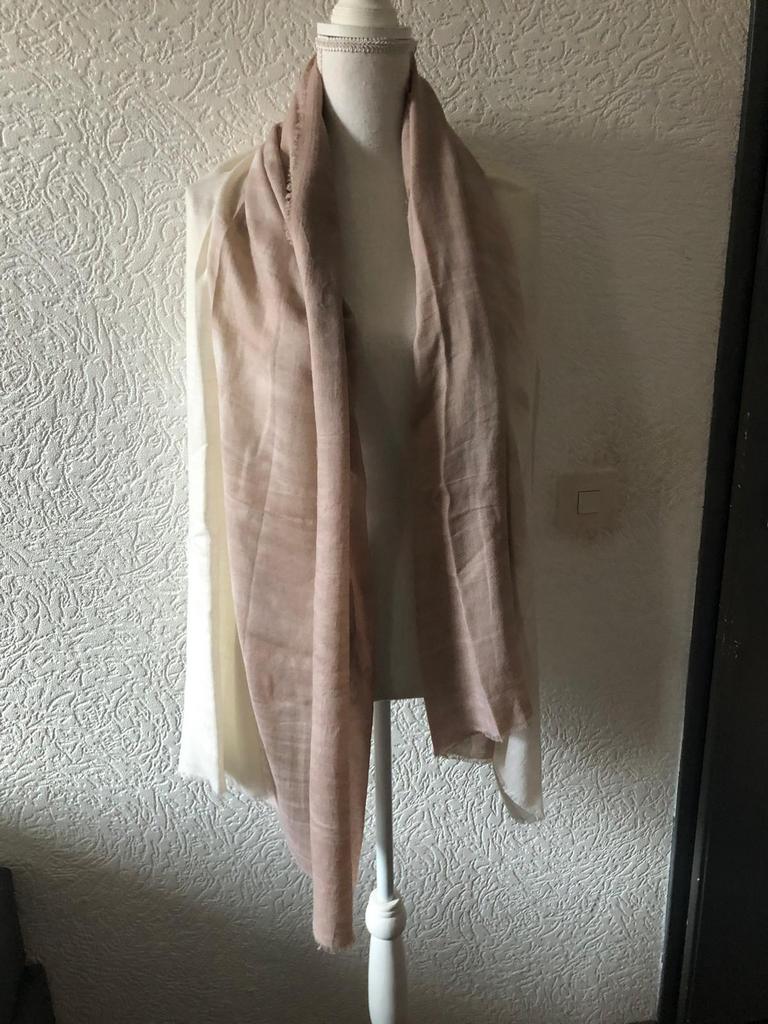 Omslagsjaal - katoen / viscose  - diverse 7.50 p / s, Kleding | Dames, Mutsen, Sjaals en Handschoenen, Ophalen of Verzenden, Zo goed als nieuw