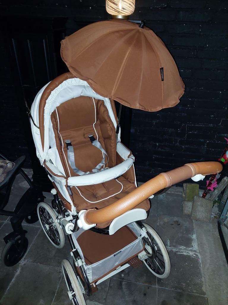 Mooie Retro kinderwagen Bèbècar., Kinderen en Baby's, Kinderwagens en Combinaties, Ophalen, Zo goed als nieuw, Overige merken