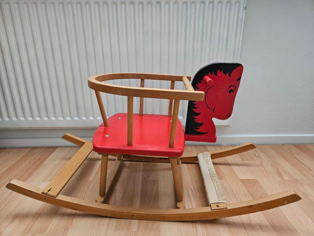 Hobbelpaard, Ophalen