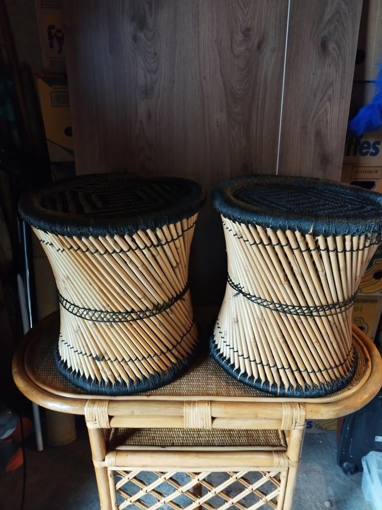 Rotan bamboe boho stijl stoeltjes voor binnen of buiten, Huis en Inrichting, Ophalen of Verzenden, Zo goed als nieuw, Hout