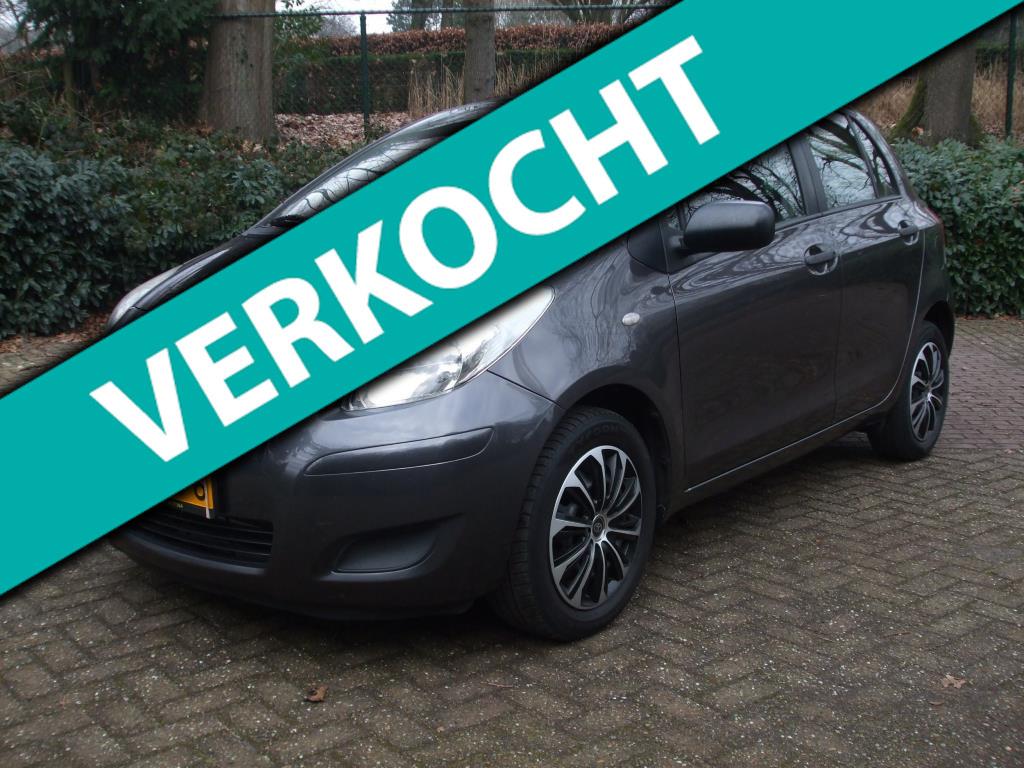 Toyota Yaris 1.3 VVTi Comfort airco 5drs 178 dkm NAP antraci, Voorwielaandrijving, 101 pk, 4 cilinders, Elektrische ramen