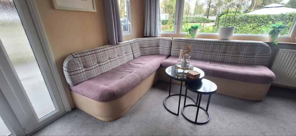 Stacaravan en Chalet banken met logeer bed. Plaats Schaijk., Ophalen