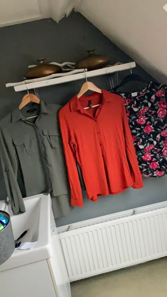 3 blouse maat S, Ophalen of Verzenden, Zo goed als nieuw