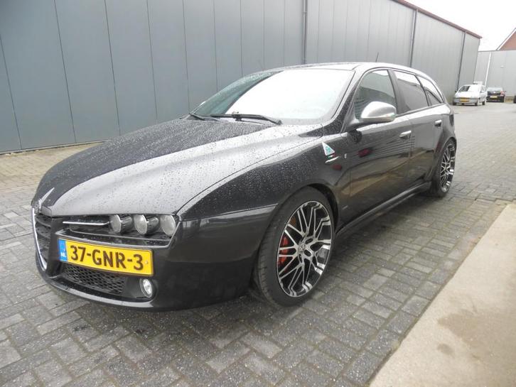 Alfa romeo 159 3.2 JTS Q4 TI, Auto's, Alfa Romeo, Bedrijf, ABS, Airbags, Bluetooth, Boordcomputer, Centrale vergrendeling, Climate control