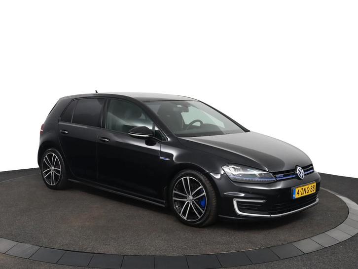 Volkswagen Golf 1.4 TSI GTE 2015 - Dashcam - Navi - Cruise -, Auto's, Volkswagen, Bedrijf, Te koop, Golf, ABS, Airbags, Airconditioning