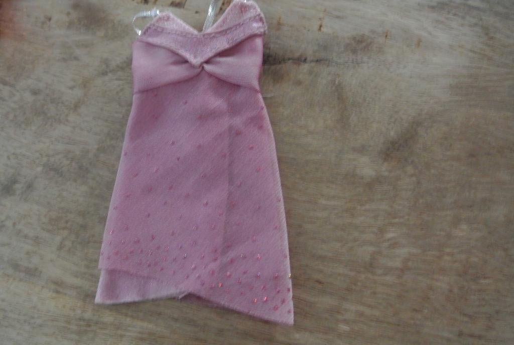 Barbie Fashion Fever KLeertjes Space Out /nr 121, Verzamelen, Ophalen of Verzenden, Zo goed als nieuw, Kleertjes