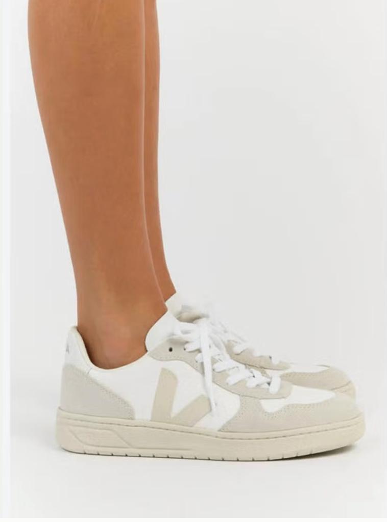 VEJA V 10 B Mesh mooie white natural Pierre sneakers mt 37, Verzenden, Wit, Veja, Sneakers of Gympen