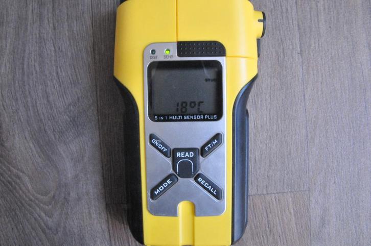 Digitale afstandsmeter, Doe-het-zelf en Verbouw, Meetapparatuur, Zo goed als nieuw, Afstand, Ophalen of Verzenden