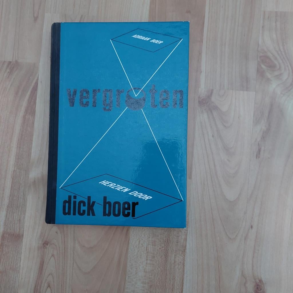 Vergroten: Praktische handleiding voor fotografie- Dick Boer, Boeken, Ophalen of Verzenden, Gelezen, Techniek, Dick Boer