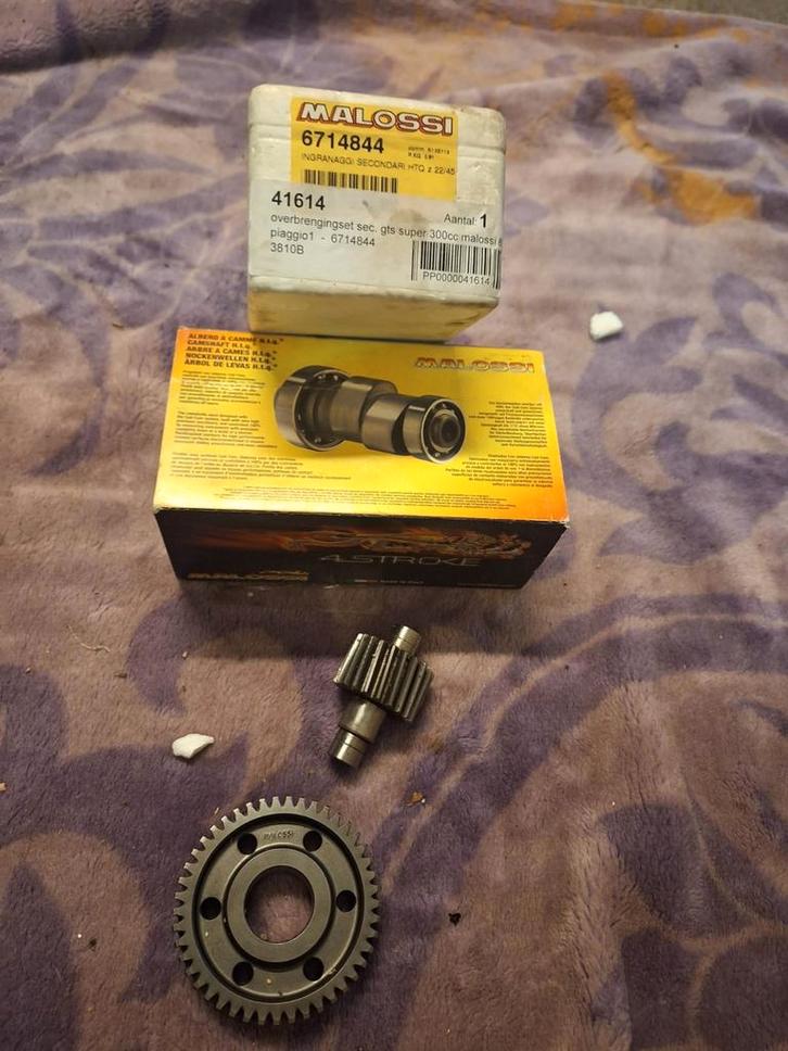 Nieuwe malossi vertanding secundair vespa gts mp3 piaggio, Motoren, Tuning en Styling, Ophalen