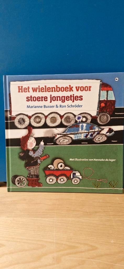 Het wielenboek voor stoere jongetjes, Boeken, Kinderboeken | Kleuters, Zo goed als nieuw, Fictie algemeen, 5 of 6 jaar, Jongen of Meisje