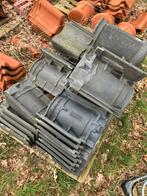 Diverse gevelpannen grijs gesmoord, Ophalen of Verzenden