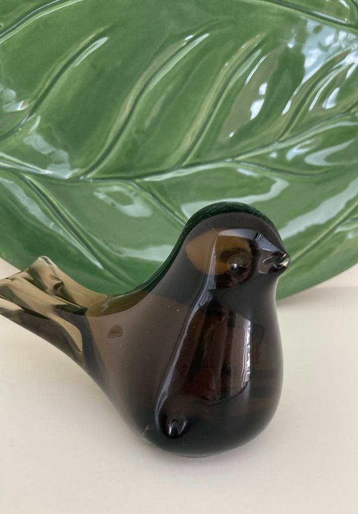 Vintage - glazen vogeltje - decoratie - donkerbruin, Verzamelen, Ophalen of Verzenden, Zo goed als nieuw, Dier