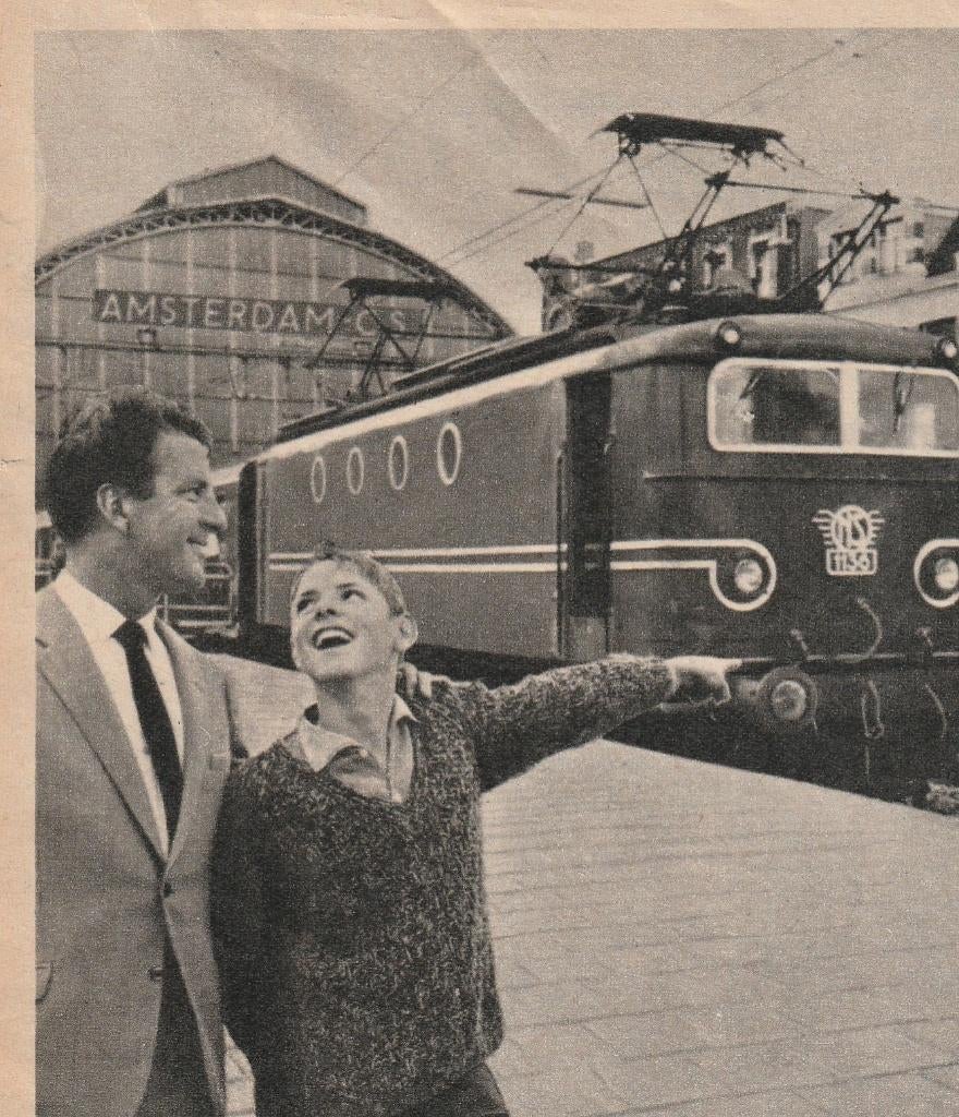 Retro reclame 1963 Märklin jongetje met NS trein 1136, Verzenden, Overige typen