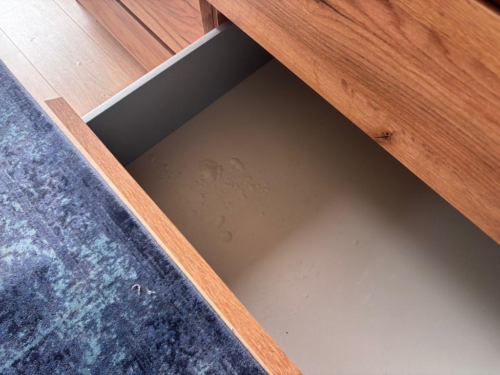 JYSK Limfjorden ladekast - Wild naturel eiken kleur, Huis en Inrichting, Kasten | Ladekasten, Ophalen, Gebruikt, 100 tot 150 cm