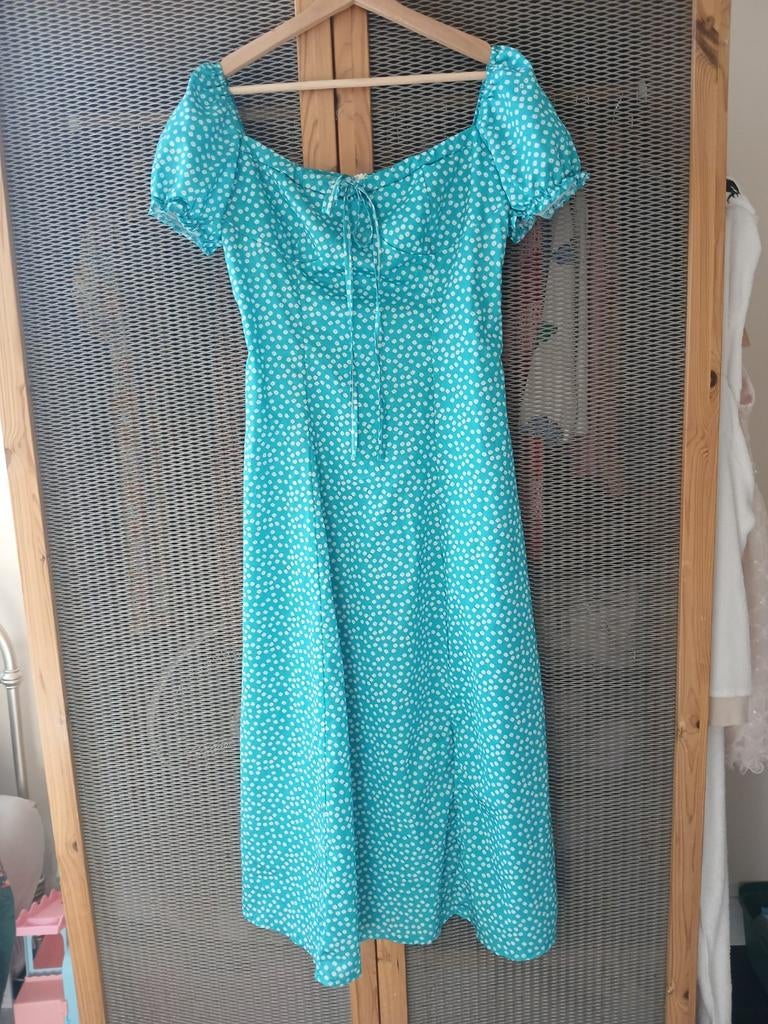 Mooie groene zomerjurk - Maat M, Kleding | Dames, Jurken, Maat 38/40 (M), Ophalen of Verzenden, Boven de knie, Groen