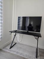 Gaming bureau met Samsung Televisie, Ophalen, Gebruikt