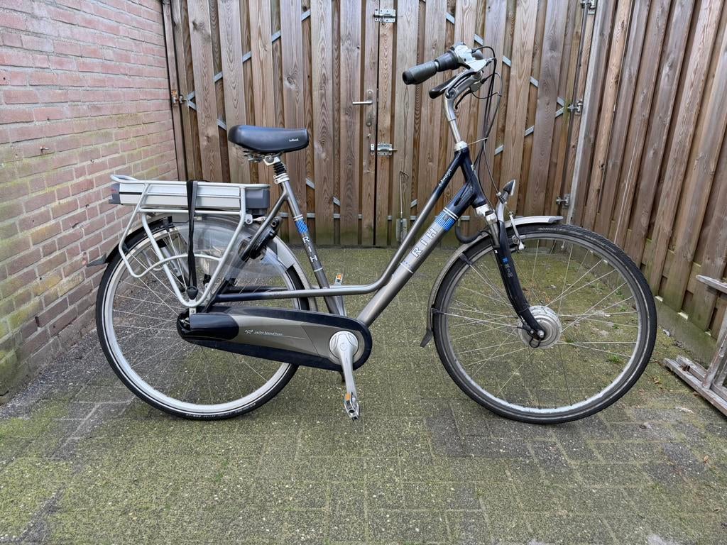 Goed werkende elektrische damesfiets Rih omega, Fietsen en Brommers, Elektrische fietsen, Gebruikt, 55 tot 59 cm, 30 tot 50 km per accu