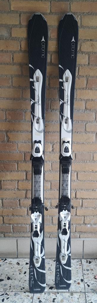 Atomic Cloud ski's 159cm, geslepen, gewaxt + skihoes, 140 tot 160 cm, Gebruikt, Ophalen of Verzenden, Atomic