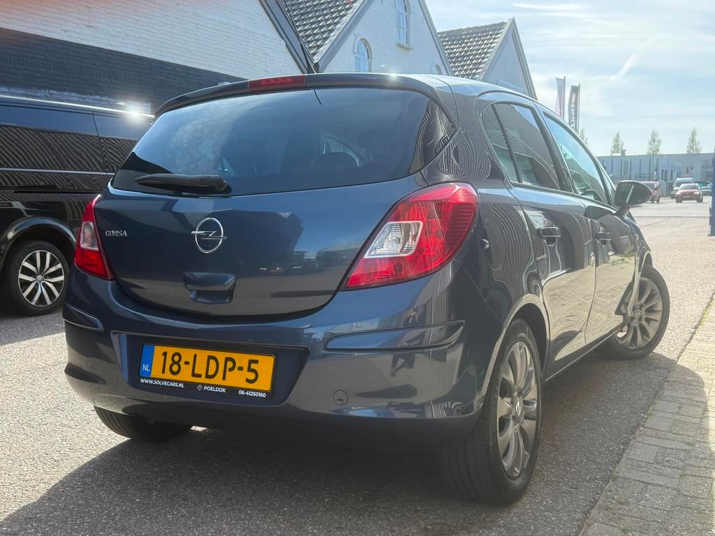 Opel Corsa 1.2-16V '111' Edition cruise Control Airco, Auto's, Voorwielaandrijving, Euro 5, 86 pk, Gebruikt